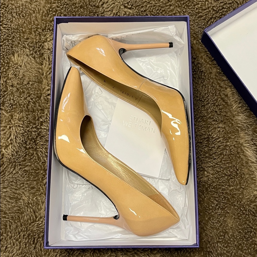 Stuart Weitzman Nouveau Heels - Picture 8 of 8